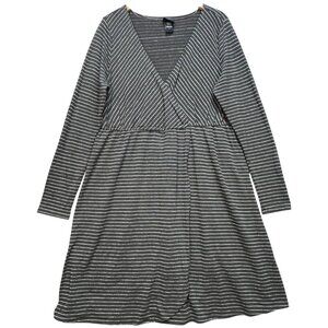 Torrid Womens Metallic Surplice Midi Dress Long Sleeve Size 2 Gray Silver Stripe
